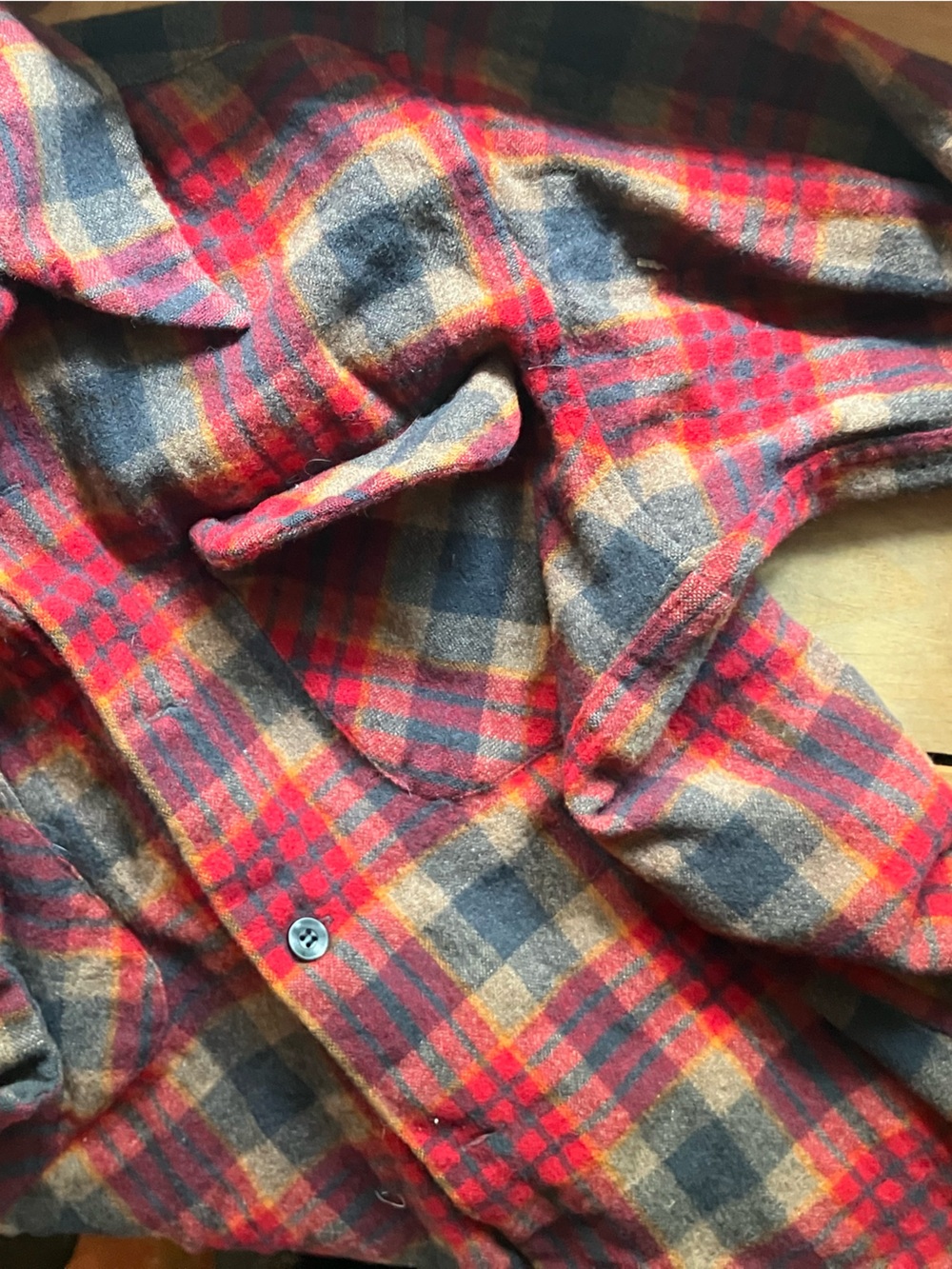Vintage Pendleton Red Gray Tan Plaid Wool Flannel Shirt - Picture 14 of 16